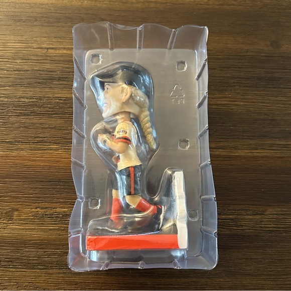 San Francisco Giants MLB Baseball 2023 Giants Race Alyssa Nakken Bobblehead - Picture 13 of 16